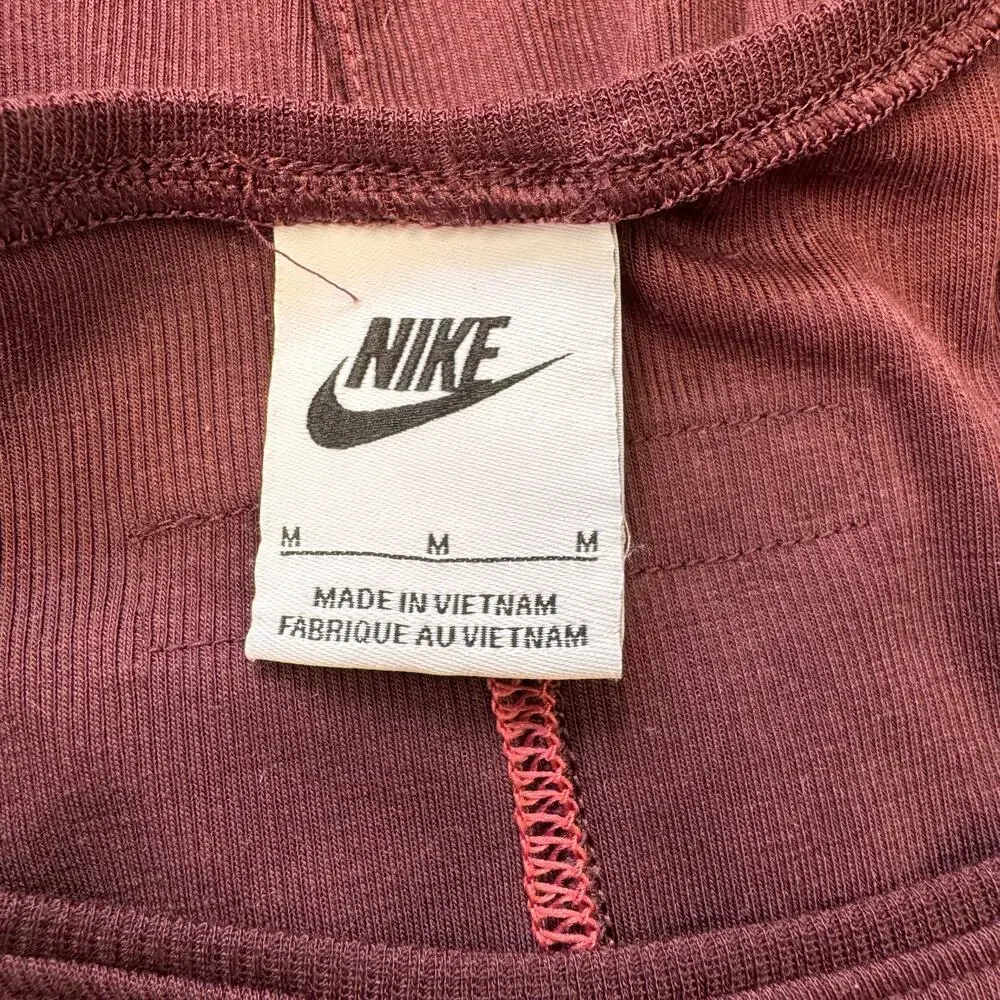Nike Yoga Luxe SE Ribbed Tank Top Burgundy Crush Womens Sz M
